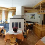 Gasthuis Alpenrose 3*