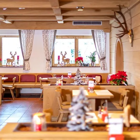 Alpenrose בית הארחה מאיסהופן